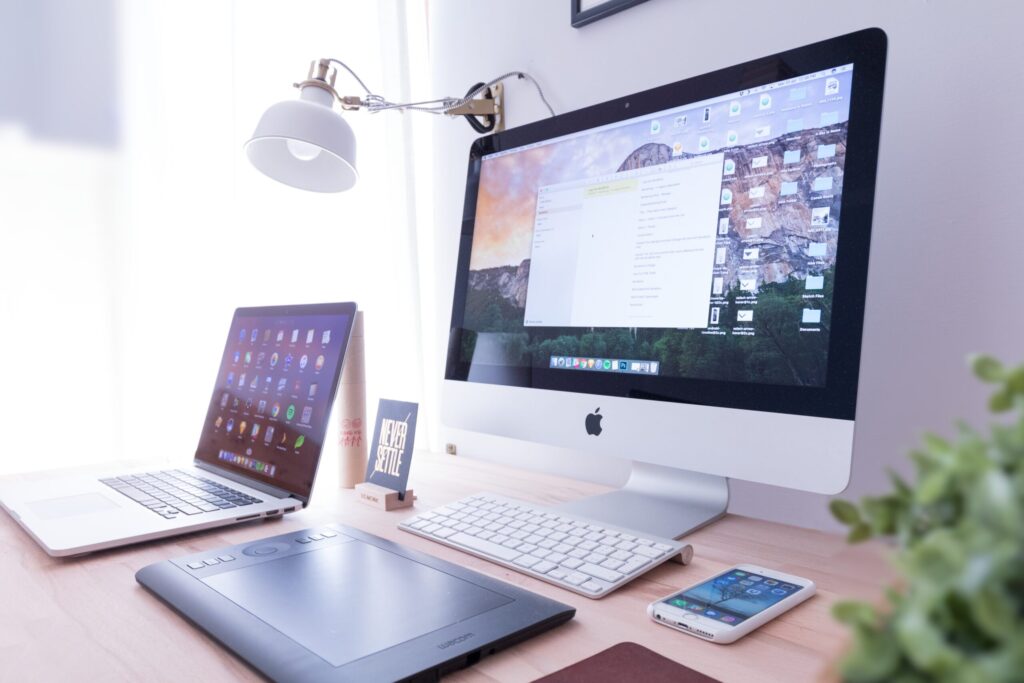 Hello World Featured Image